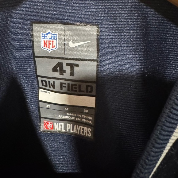 Tim Tebow New England Patriots NFL Football Jersey - Picture 5 of 7